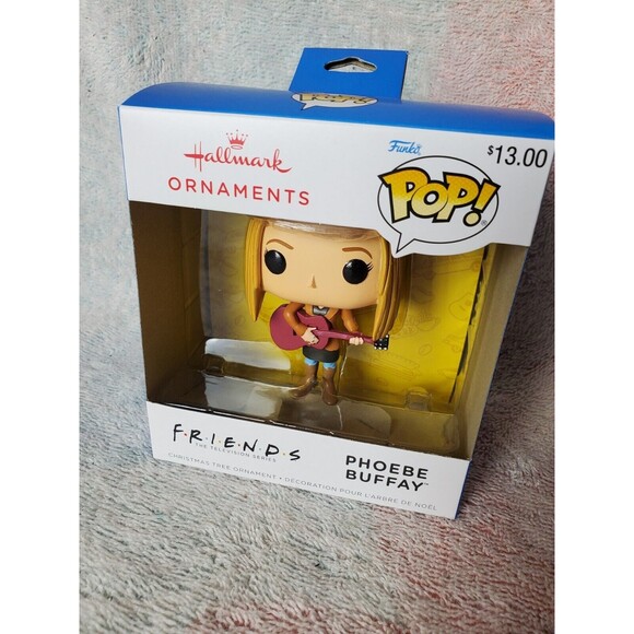Friends Phoebe Buffay Funko POP! Christmas 2021 Hallmark Collectible NIB - Picture 7 of 7
